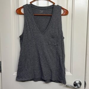 Madewell Vneck pocket tank